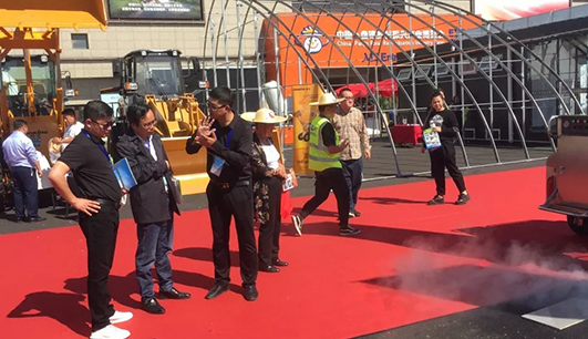 米兰官方携带设备参加盘锦展会(图2) 米兰官方携带设备参加盘锦展会(图2)